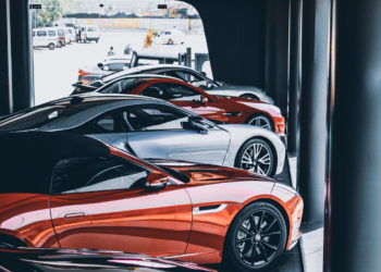 Los cuatro coches que te puedes comprar si te toca la Loteria de Navidad 350x250 - Noticias
