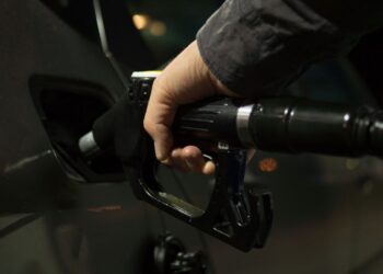 Ahorra en combustible con estos sencillos consejos  350x250 - Noticias