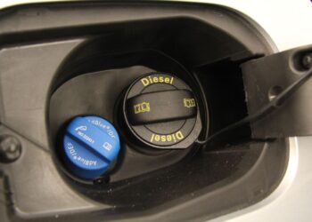 Noticias Resolvemos las dudas mas frecuentes sobre el AdBlue de tu coche 350x250 - Noticias