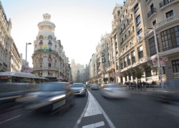 Noticias Las restricciones que llegan en 2023 para los coches con etiqueta B y C en la Comunidad de Madrid 350x250 - Noticias