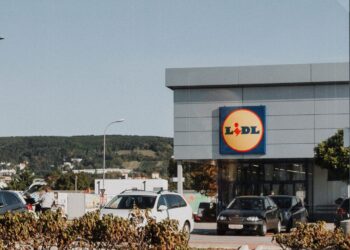Noticias Pueden robarte el coche en Mercadona Lidl o Carrefour 350x250 - Noticias