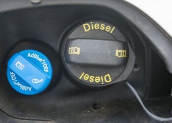 Noticias espana perdera 8 000 millones si no aprueba el impuesto al diesel antes de semana santa 350x250 - Noticias