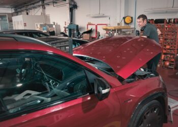 Noticias reparamos mas de 300 vehiculos en 2 semanas en madrid barcelona albacete y almeria 350x250 - Noticias
